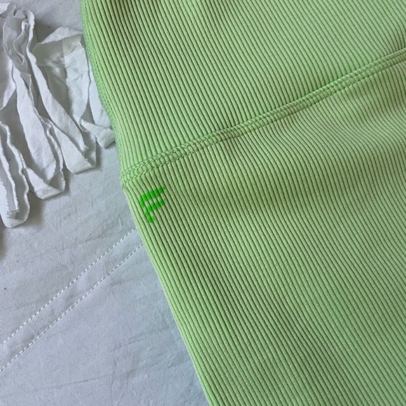 Fabletics High Waisted Seamless Rib Leggings Size Large - Picture 4 of 9